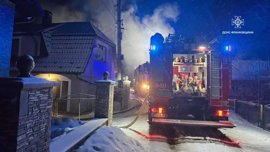 Під час ліквідації пожежі рятувальники виявили тіло чоловіка