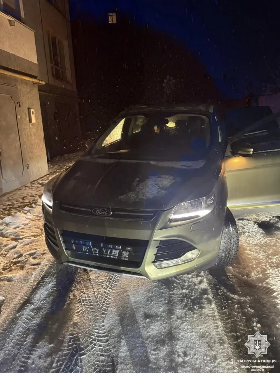 Патрульні склали адміністративні матеріали на нетверезу водійку