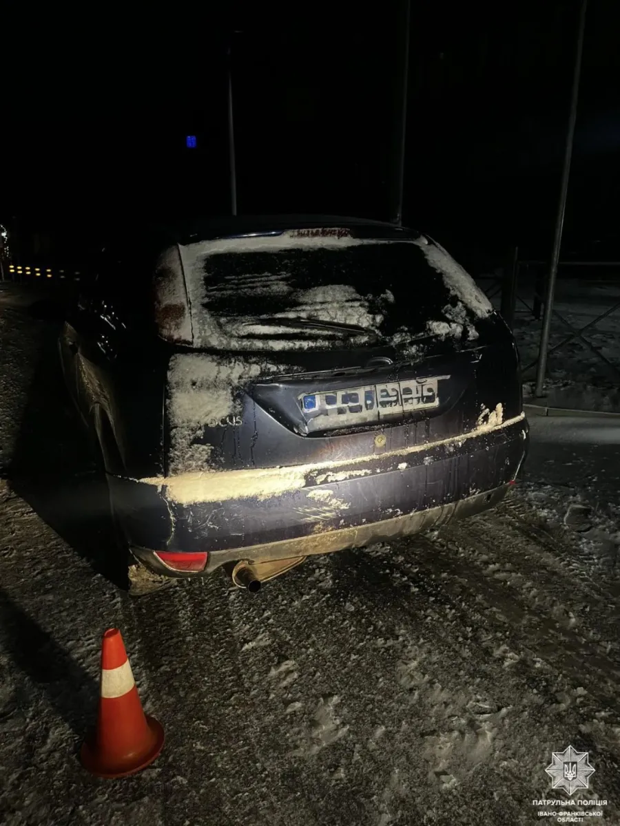 На водія патрульні склали адмінматеріали за трьома статтями