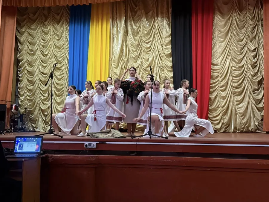 Благодійний концерт став святом творчості і єдності. Фото: Підмихайлівська ДШМ