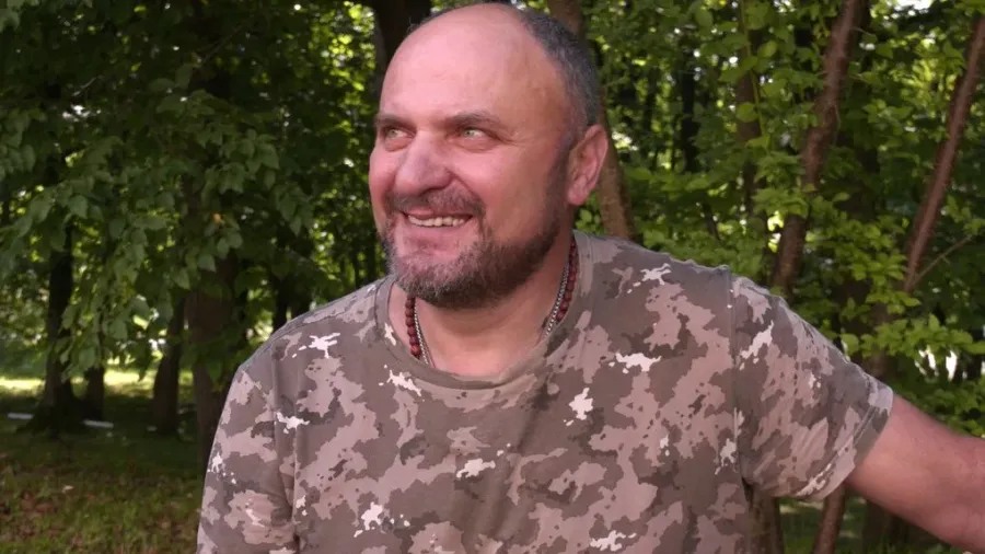 Ветеран вже не вперше бере участь у змаганнях зі стронгмену. Фото: Суспільне Івано-Франківськ