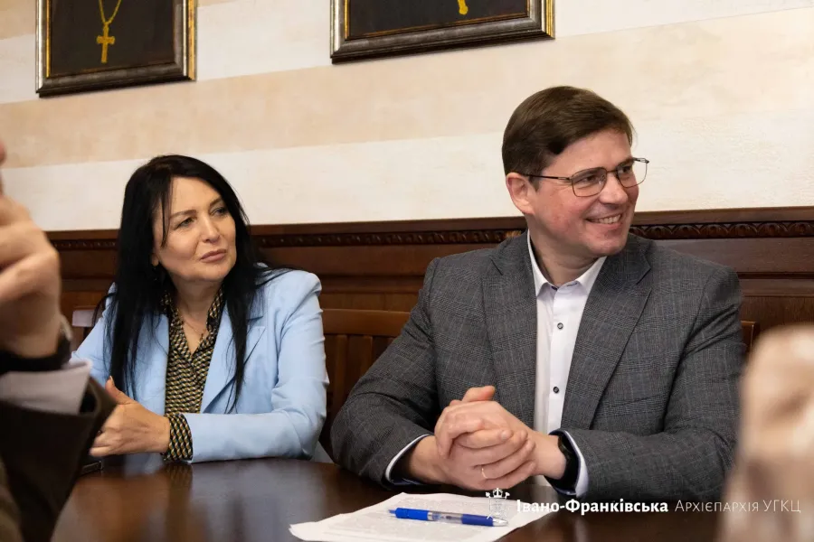 На Синоді шукали механізм, щоб освітні капелани могли працювати в школах офіційно. Фото: Івано-Франківська Архієпархія УГКЦ