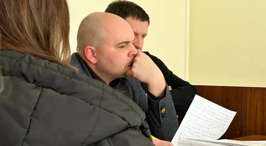 На наступному засіданні, яке запланували на 1 квітня, свої свідчення нададуть обвинувачені