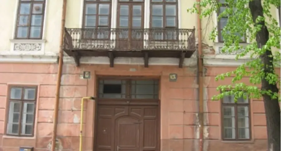 Прокуратура вимагає відремонтувати пам'ятку архітектури в середмісті Івано-Франківська