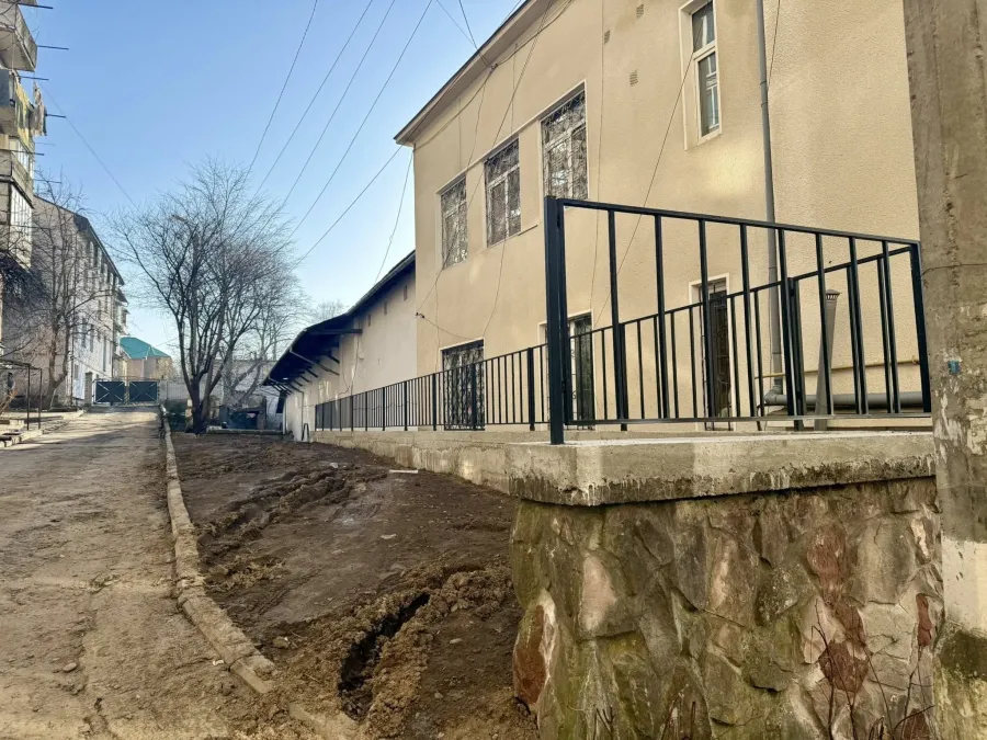 Тут уже відремонтовано одну з ділянок, яка була найбільш аварійною