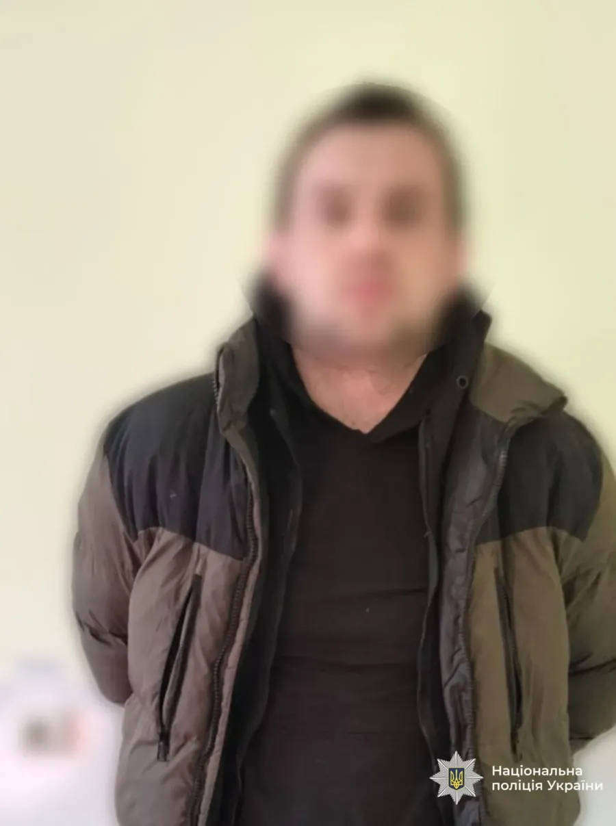 Керманич автомобіля здійснив наїзд на двох сестер-пішоходів — одна загинула