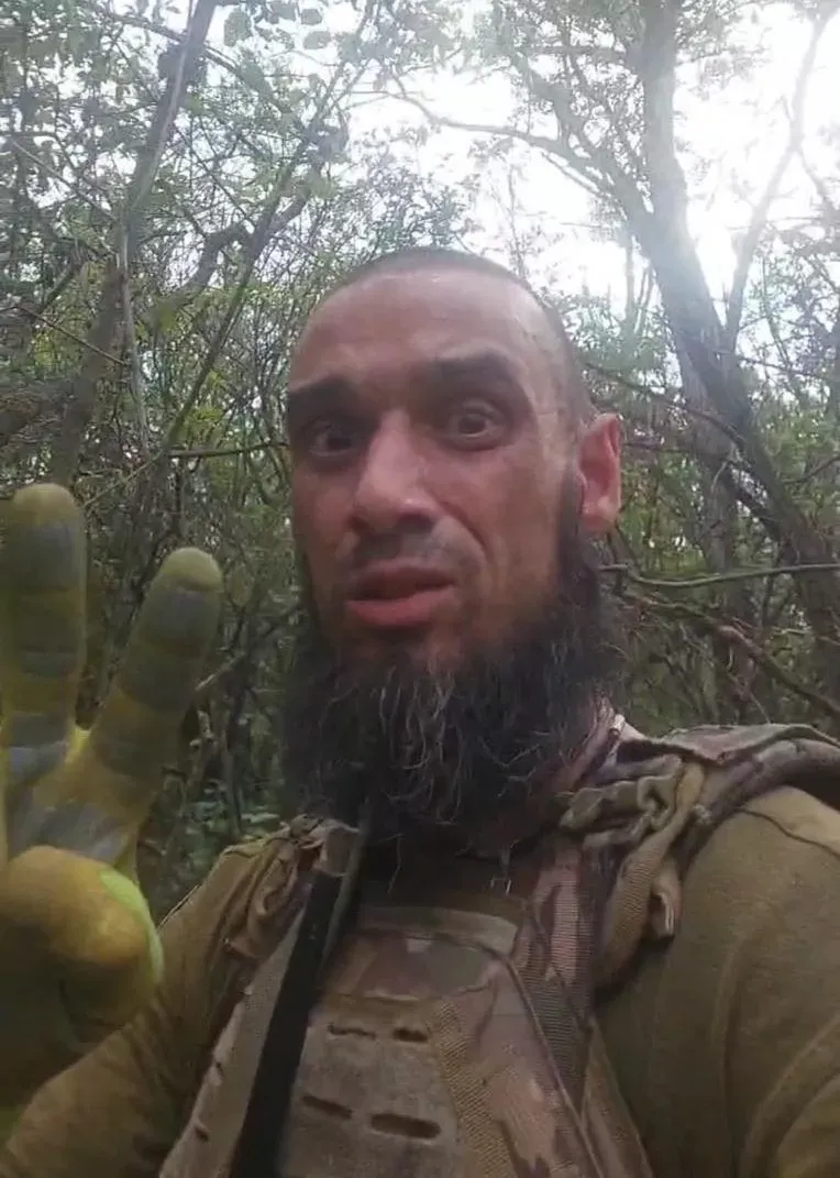 Захисник каже, що про пережите можна було б розповідати довго, але він воліє мовчати