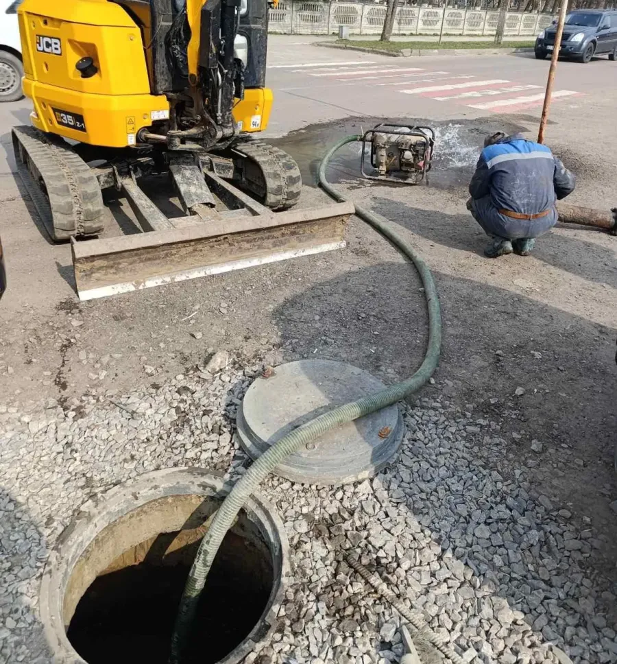 Відновити подання води обіцяють до 17:00. Ілюстроване фото: "Калуська енергетична Компанія"