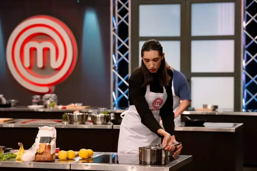 Вікторія Кузнецова на шоу "МайстерШеф". Фото: instagram/woodvictoria