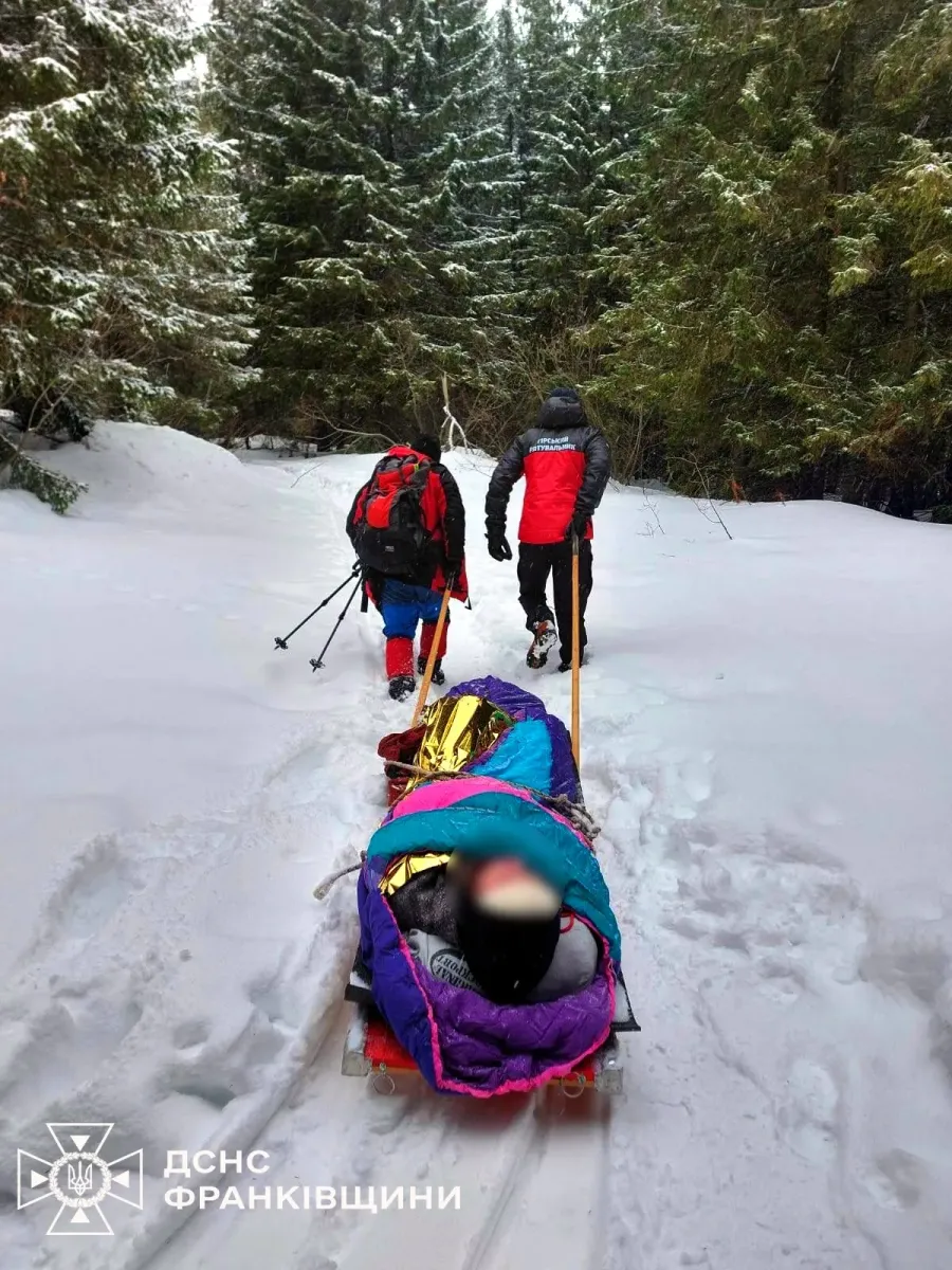 Туристку транспортували до навчально-спортивної бази «Заросляк»