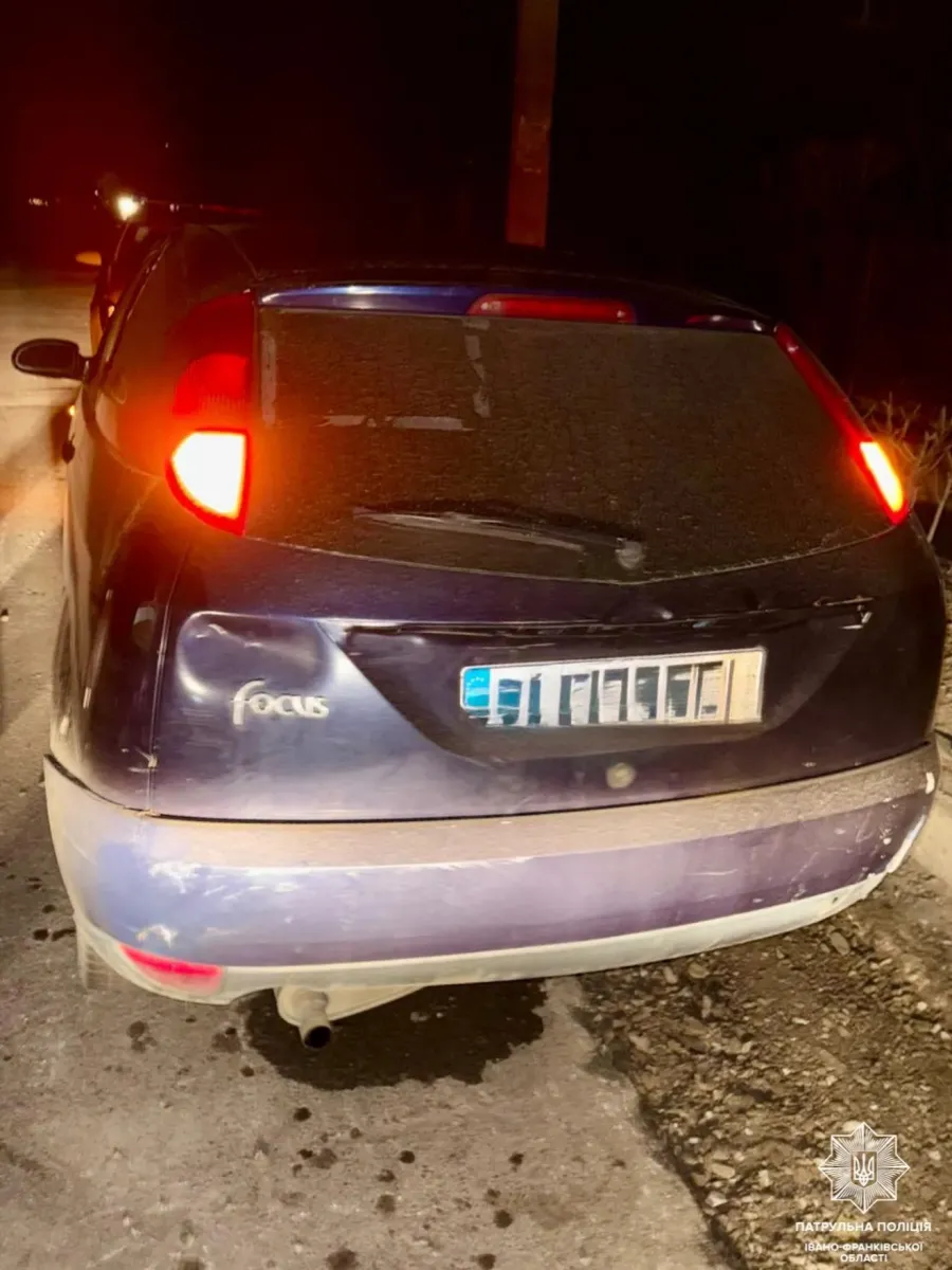 На водія патрульні склали адмінматеріали