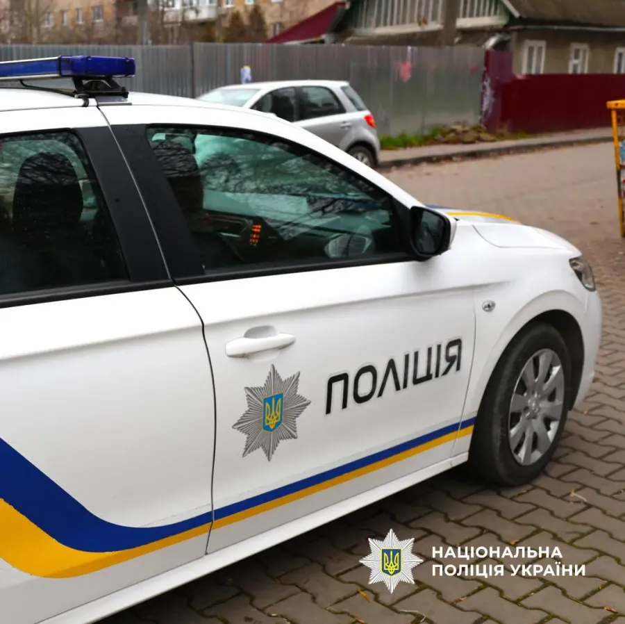 Згідно з висновком експерта, вилучені речовини  — амфетамін, вагою майже 40 грамів