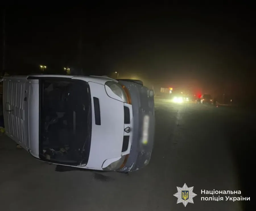 У ДТП травмувалися троє пасажирів «Renault Trafic»