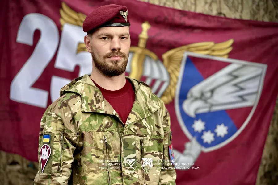 В одному з боїв воїн самостійно ліквідував понад 10 окупантів