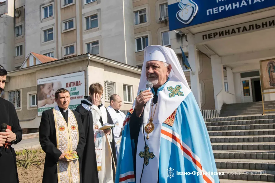 Молебень очолив Архієпископ і Митрополит Івано-Франківський Владика Володимир Війтишин
