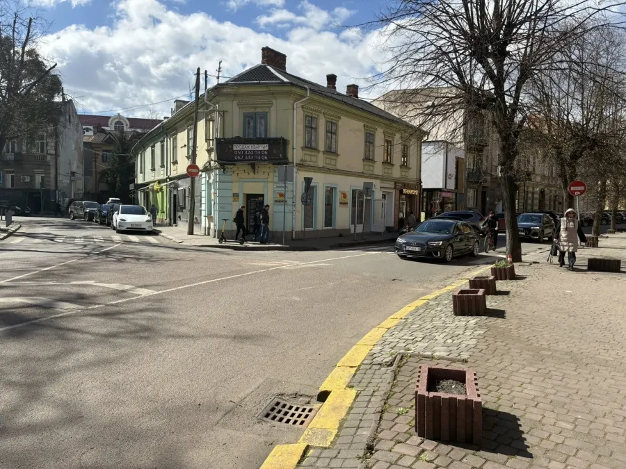 Вулиця Грушевського має стати доступнішою. Фото: Михайло Смушак