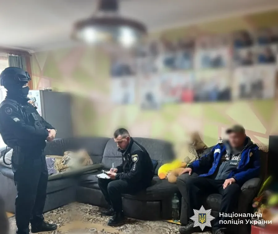 Поліціянти оперативно затримали зловмисника