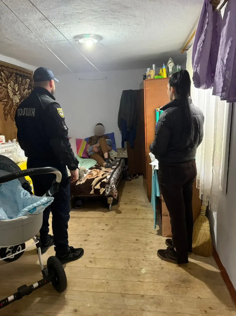 Ювенальні поліціянти перевірили, чи забезпечена малеча харчовими продуктами