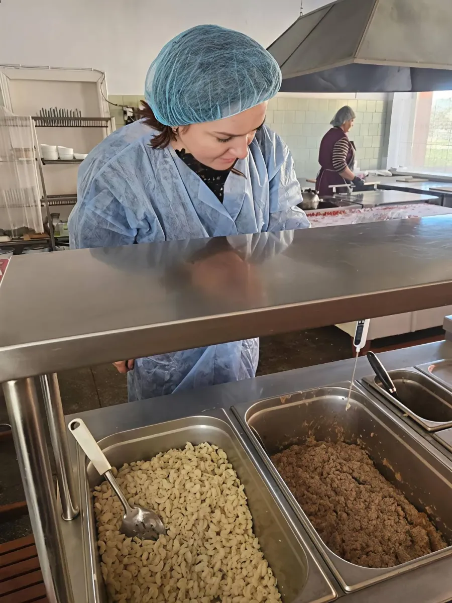 Більшість перевірених шкіл і садків мають зауваження до організації харчування