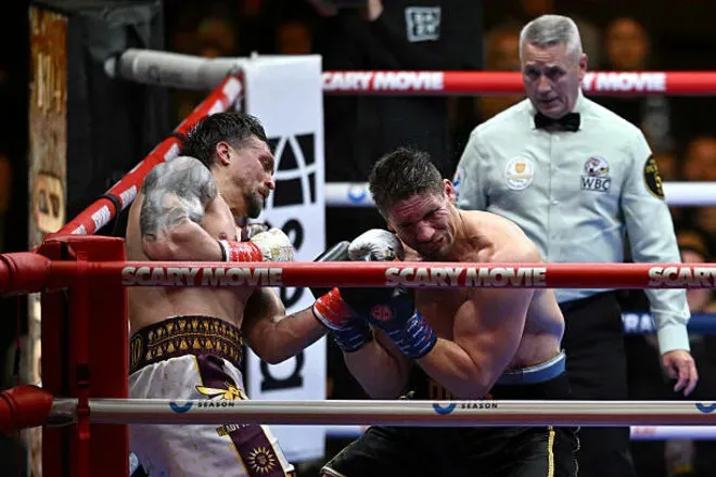 У єгипетській Гізі відбувся яскравий чемпіонський поєдинок