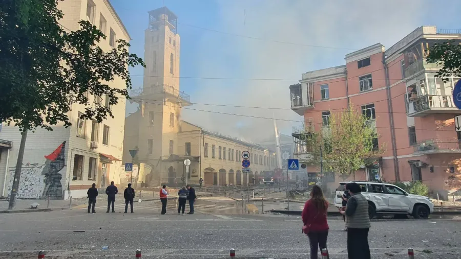 Ворог завдав удару по заповіднику "Стародавній Київ" . Фото: Максим Назаренко