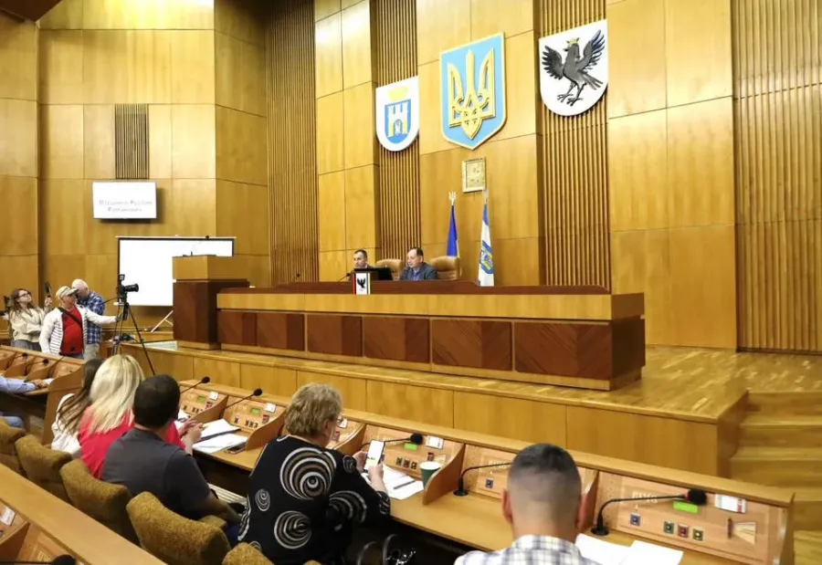 Депутати виступили проти скасування обов’язкової математики на НМТ. Фото: Івано-Франківська міська рада