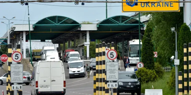 Ілюстроване фото. Орієнтовна пропускна спроможність може становити до 8 автобусів упродовж 12 годин
