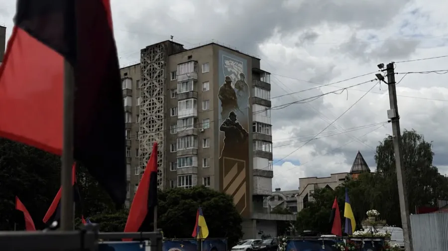 Так може виглядати мурал на проспекті Лесі Українки