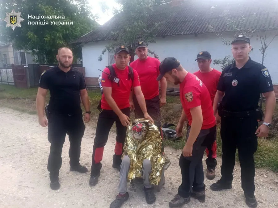  Упродовж трьох діб правоохоронці  та рятувальники обстежували лісові масиви