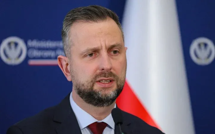 Владислав Косіняк-Камиш  розповів, що об’єкт впав поблизу села Тарнава-Колонія. Фото: EPA/UPG