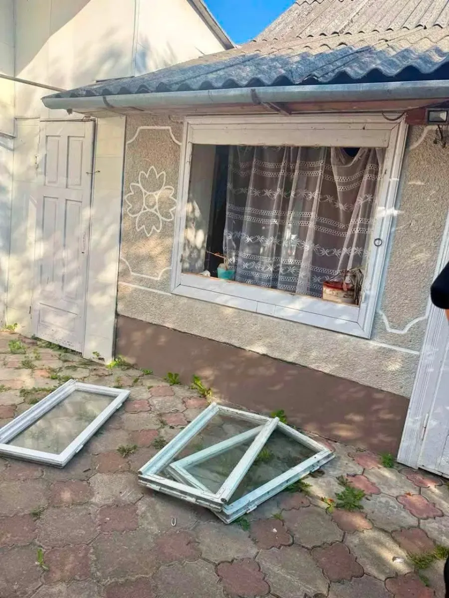Пошкодження зафіксовані у Калуському та Івано-Франківському районах. Фото: Івано-Франківська ОВА