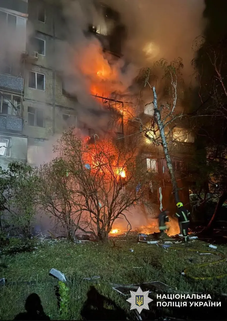 Під час гасіння вогню російські війська застосували тактику повторного удару («double tap»)