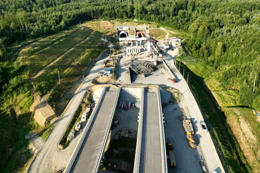 Великий тунель, який будують на швидкісній трасі S19. Фото: GDDKiA 