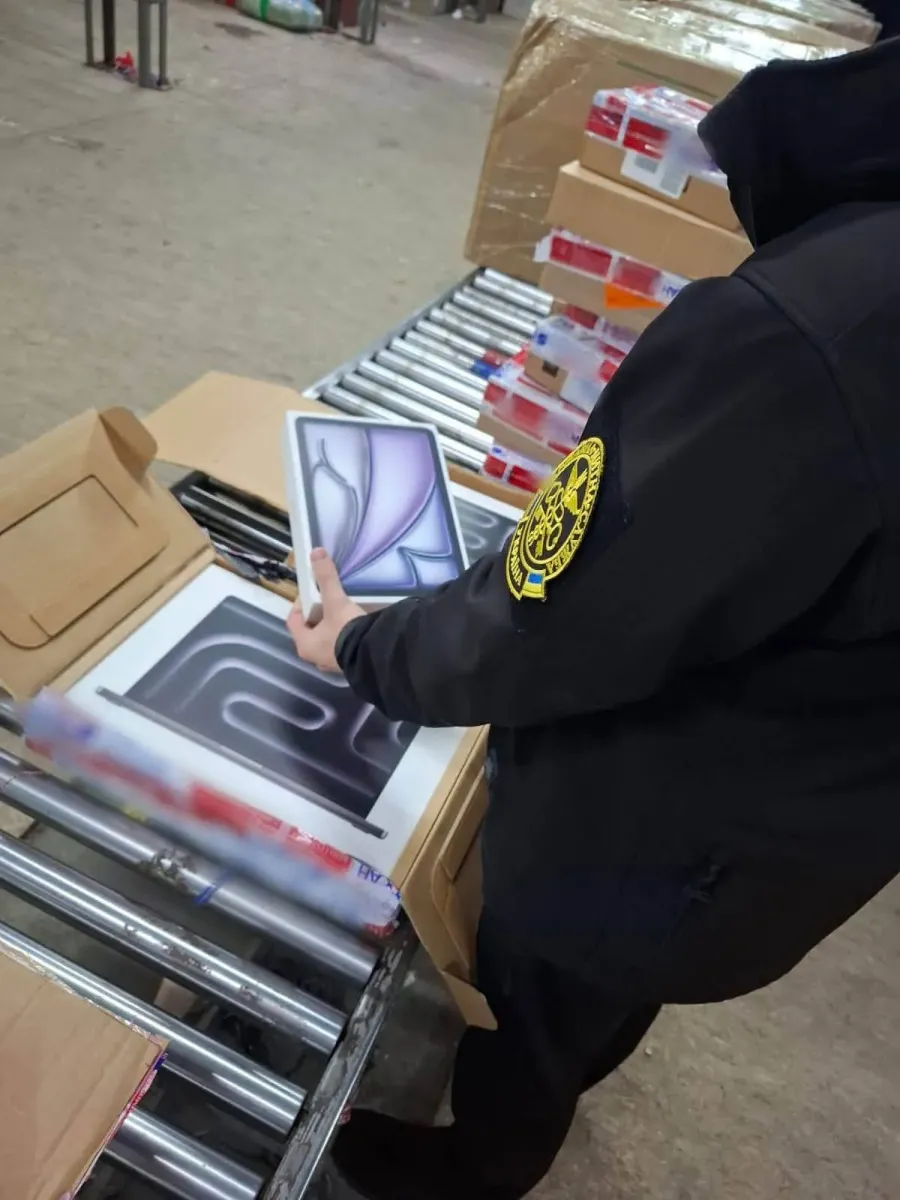 Загальна вартість техніки становить близько 1 млн гривень.