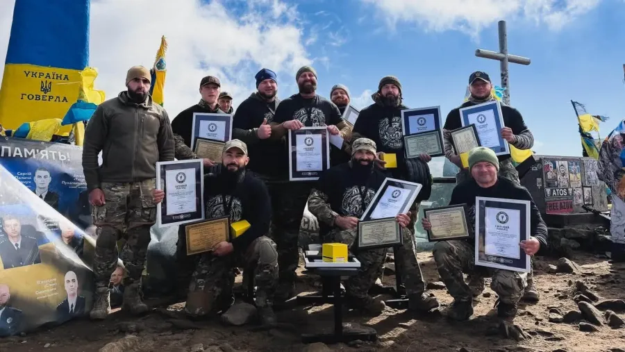 Бійці "Сафарі" встановили світовий рекорд у світлу пам'ять про загиблих побратимів