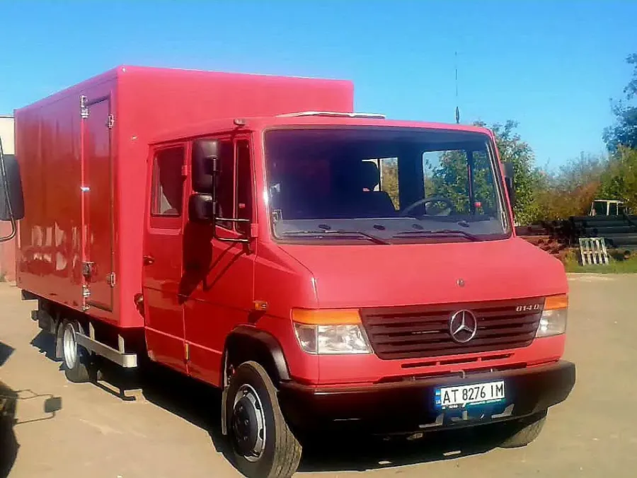 Сам по собі придбаний Mercedes-Benz Vario є лише базою для майбутнього спецтранспорту. Фото: Калуська міська рада